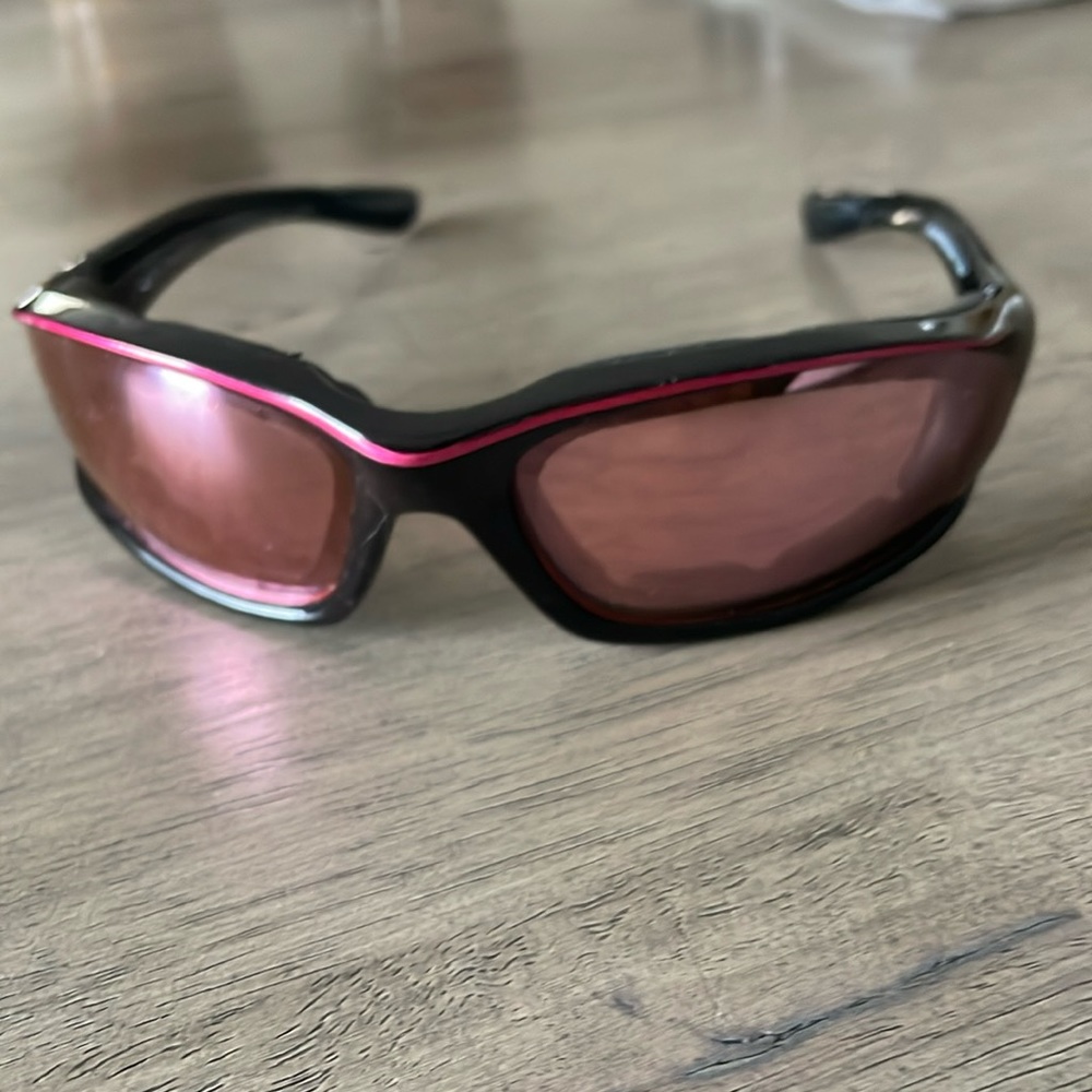 Sun glasses used.